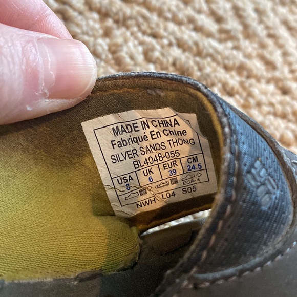 Columbia Flip Flops - Picture 5 of 5